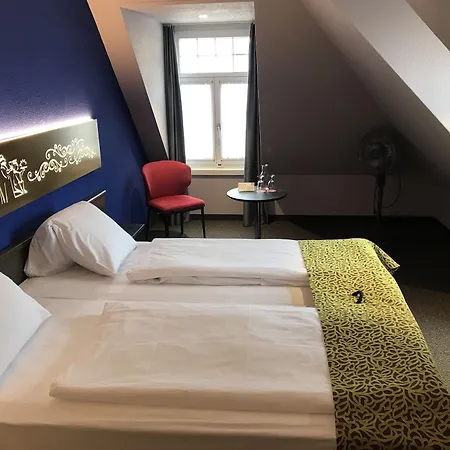 Готель Drei Koenige Lucerne