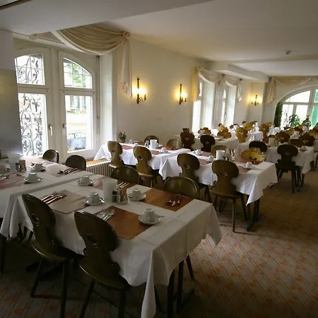 Drei Koenige Готель 3*